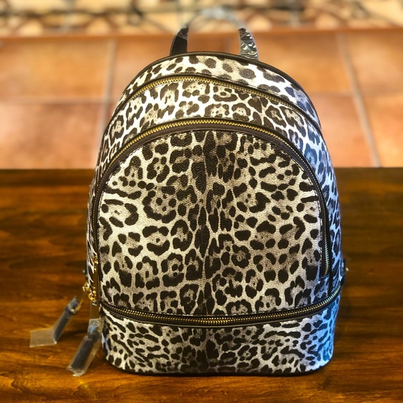 Backpack - Picture 1 of 4